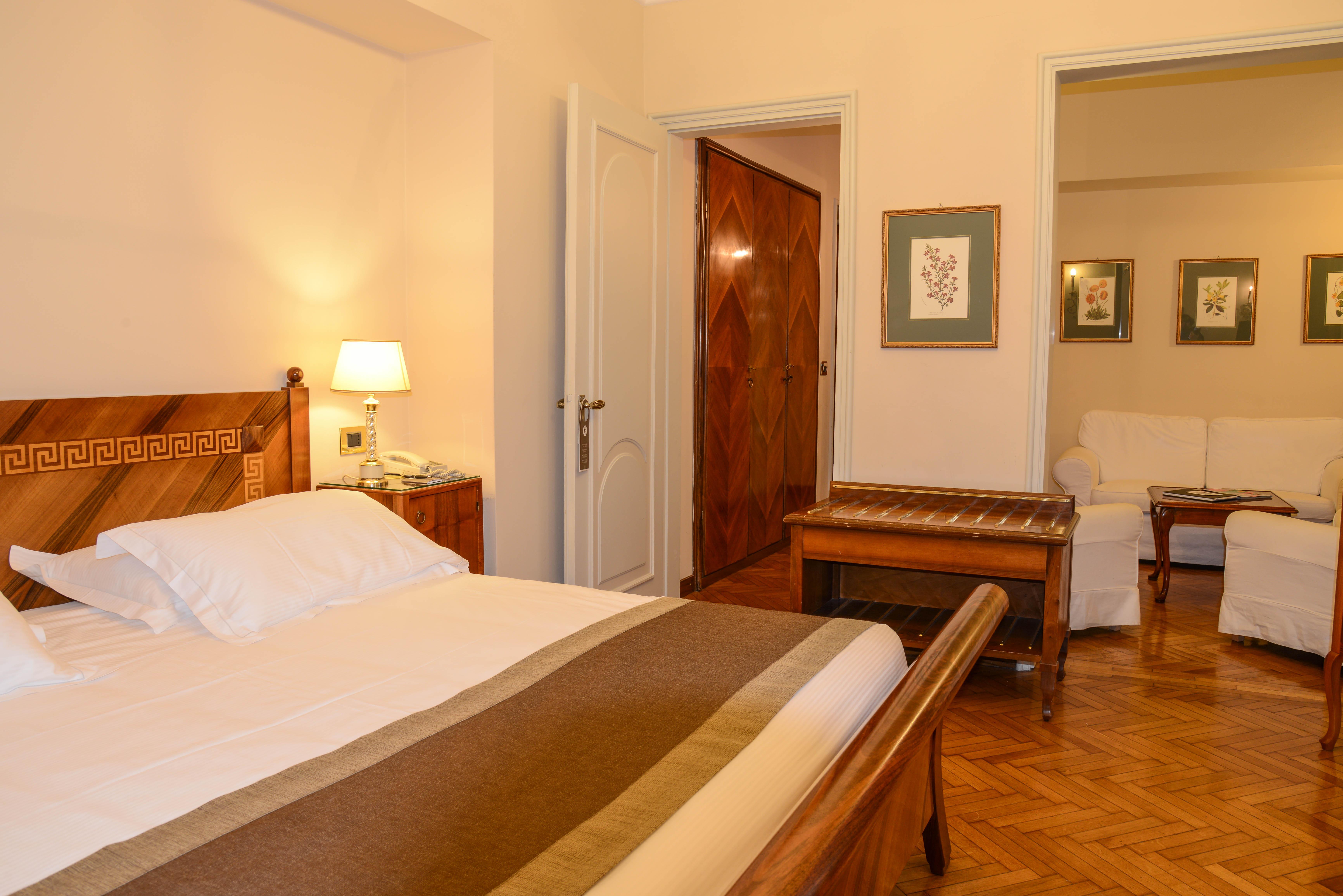 Hotel Vittoria Brescia Dış mekan fotoğraf A room at the hotel